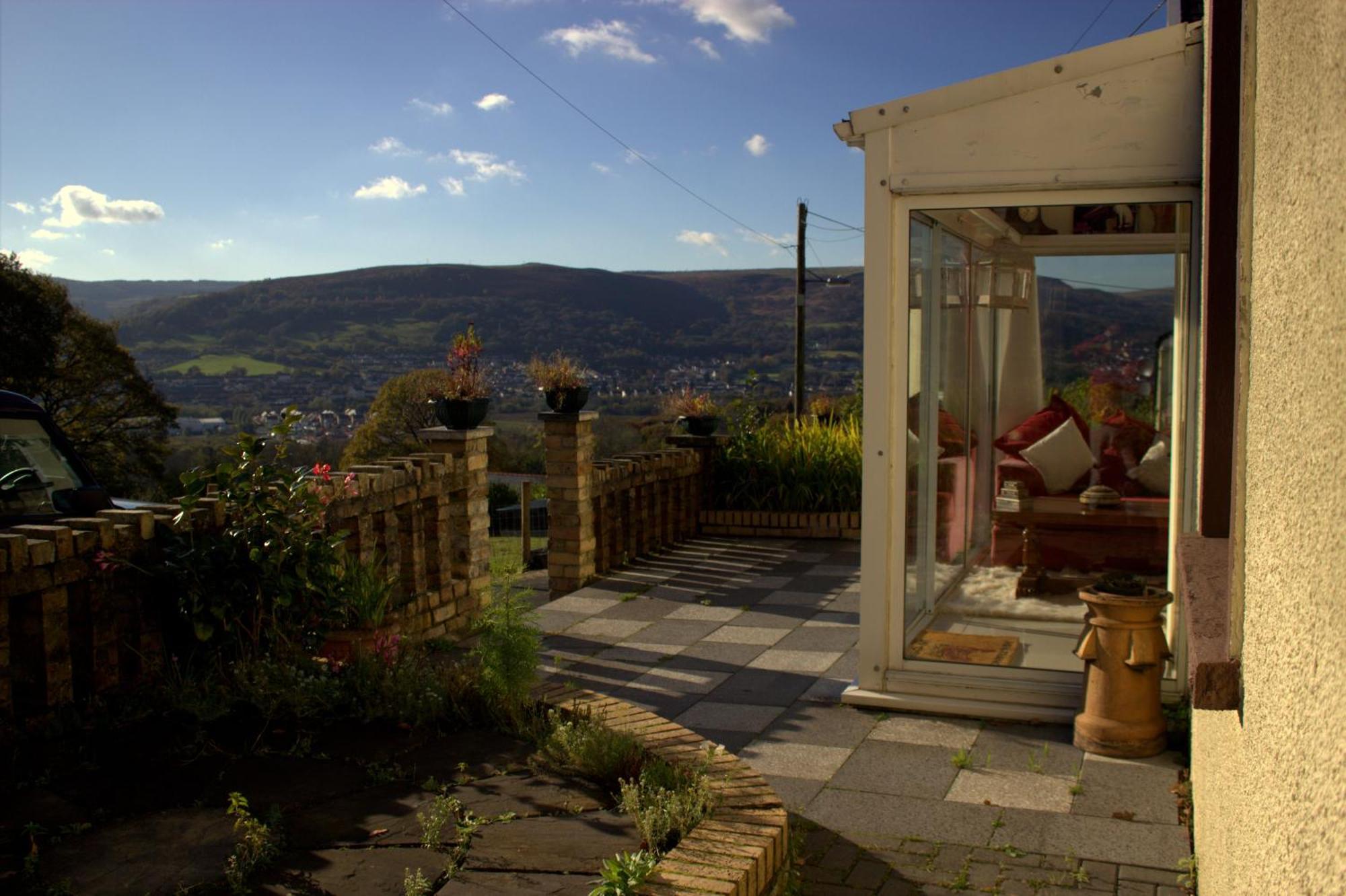 Penybryn Cottages Aberdare Extérieur photo
